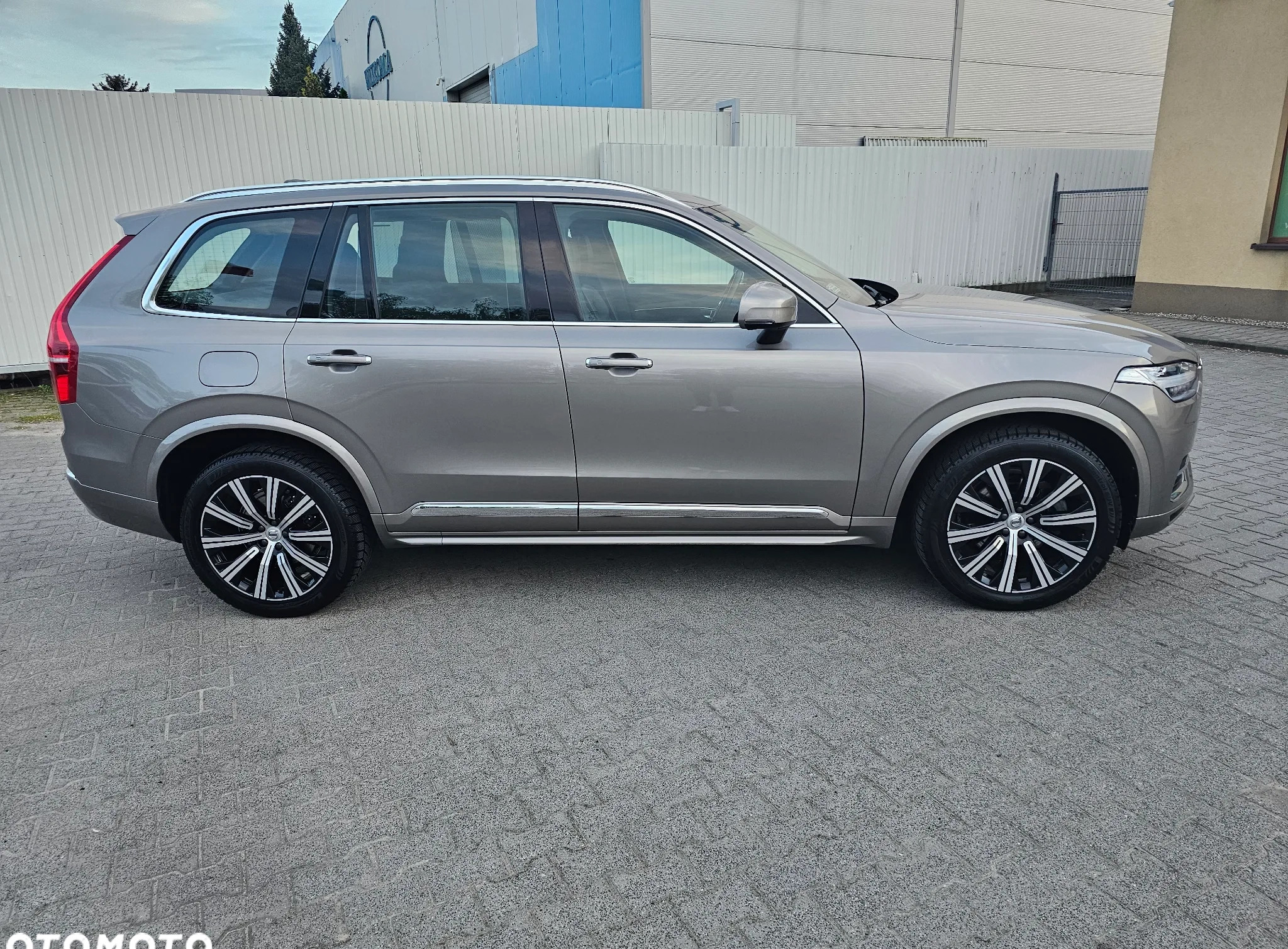 Volvo XC 90 cena 239960 przebieg: 48000, rok produkcji 2021 z Trzciel małe 379